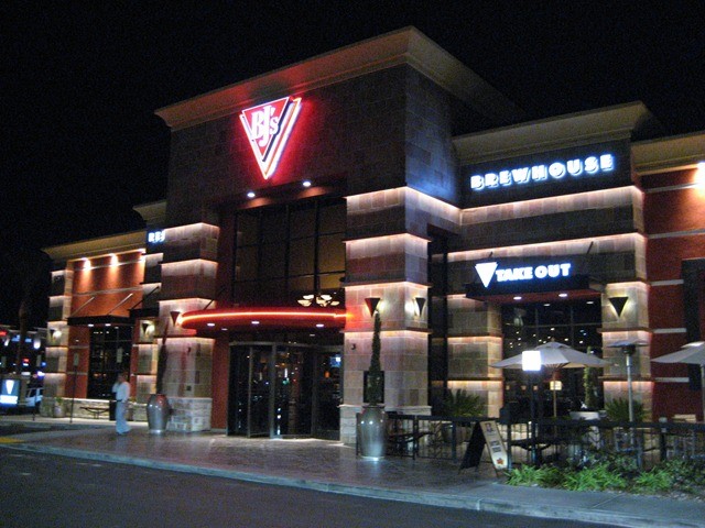 Join the Happy Hour at BJ's Restaurant & Brewhouse Henderson in Las Vegas, NV 89123