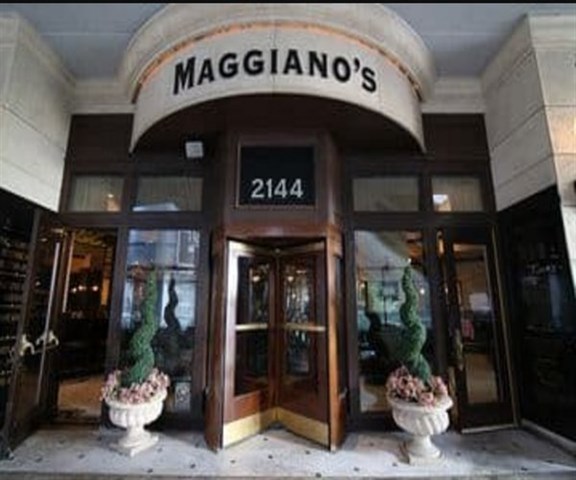 Join the Happy Hour at Maggiano's in Las Vegas, NV 89109
