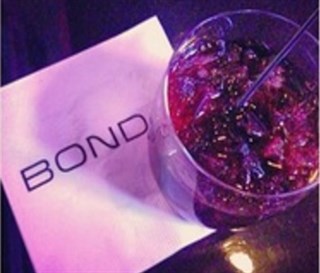 Bond Lounge