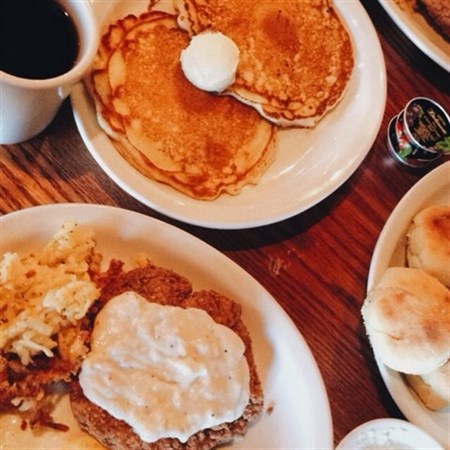 Cracker Barrel Old Country Store