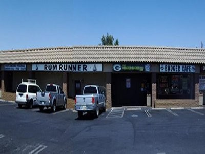 Rum Runner Lounge on Tropicana